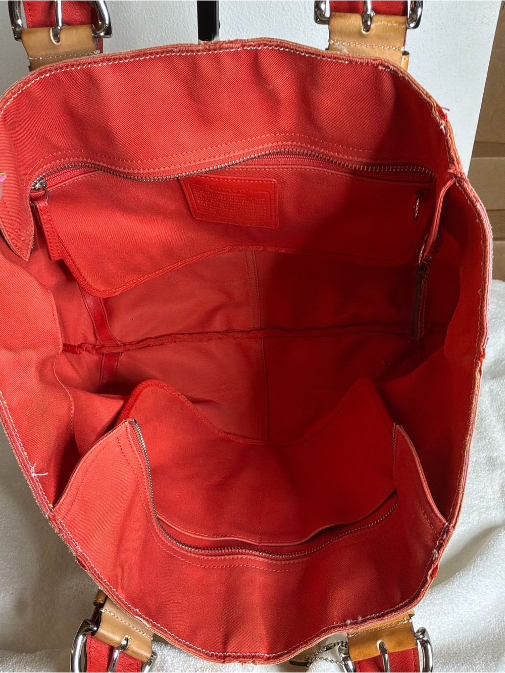 Vintage Y2K Coach Orange Leather Creed Patch Interior - Picture 5 of 7